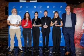 Urška Djukić, Jara Sofija Ostan, Jožko Rutar, Saša Tabaković, Julij Zornik, Mina Švajger na dogodku 28. Festival slovenskega filma.