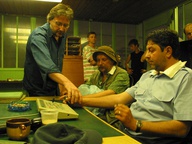 Peter Musevski, Vinko Möderndorfer, Jernej Šugman na snemanju filma Predmestje (2004).
