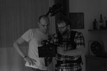 Tristan Dragan, Jan Fabris on the set of Klarin ples (2023).