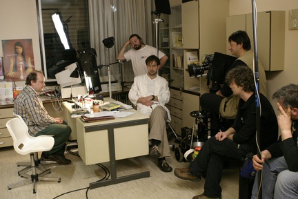 Aleš Belak, Uroš Fürst, Peter Musevski na snemanju filma Delo osvobaja (2004).