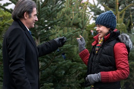 Nina Ivanišin Janežič, Predrag Manojlović v filmu Neka ostane medju nama (2010).