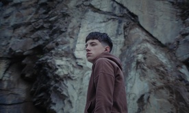 Kader iz filma OŠ Ribnica na Pohorju ~ Oj, Triglav, moj dom (2024)