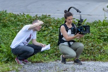 Jan Fabris, Vida Habjanič on the set of Spominjanje (2022).