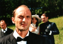 Dario Varga on the set of Pirandello (1999).