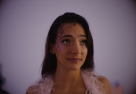Sarah Al Saleh na snemanju filma Fantasy (2025).