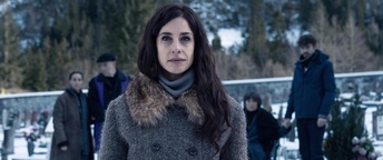 Lara Komar v filmu Tiha milost (2026).