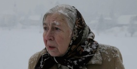 Štefka Drolc v filmu Vztrajanje (2017).