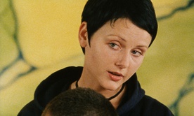 Polona Juh v filmu Jebiga (2000).