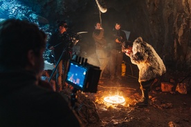 Timotej Novaković na snemanju filma Kotel (2025).