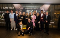 100.000 gledalcev in četrta Zlata rola filmu Belo se pere na devetdeset