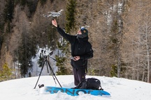 fotografija s snemanja Prvi zimski dan (2025)