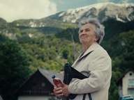 Terezija Šubic Pleničar v filmu Nit (2025).