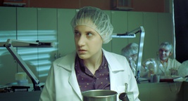 Miranda Trnjanin v filmu Slastni gnus (2016).