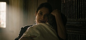 Saša Pavlin Stošić v filmu Pošast za železno zaveso (2026).