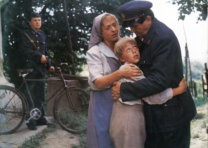 Milena Zupančič v filmu Moj ata, socialistični kulak (1987).