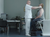 Gregor Zorc v filmu 1319. dan (2016).