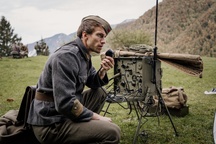 fotografija s snemanja Predam se (2021)