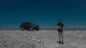 fotografija s snemanja Gora se ne bo premaknila (2025)