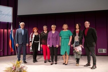 Premiere Prijatelji mladih – 70 let ZPMS (2024).  In this photo:  Maja Pavlin, Nataša Pirc Musar. 