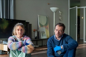 Julia Akkermans, Eelco Smits na snemanju filma Pink Moon (2022).