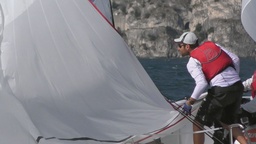 Karlo Hmeljak v arhivskem gradivu uporabljenem v filmu Morjepisci (2025).