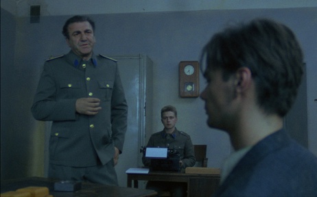 Damjan Kozole, Mario Šelih, Bata Živojinović v filmu Hudodelci (1987).