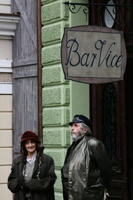 Polde Bibič, Ivanka Mežan na snemanju filma Ljubljana je ljubljena (2005).