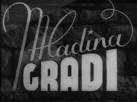 Kader iz filma Mladina gradi (1946)