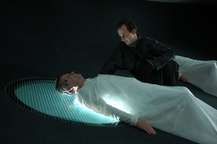 Uroš Fürst, Andrej Nahtigal v filmu Embrio (2007).