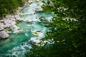 fotografija s snemanja Nepoškodovane (2018)