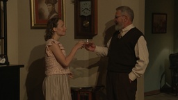 Željko Hrs, Uršula Vratuša Globočnik v filmu Crème brûlée (2025).