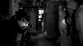 Evgen Bavčar in Quixottes Camera — 10 Letters from beyond Light (s.d.).