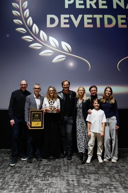 fotografija dogodka Belo se pere na devetdeset (2025)