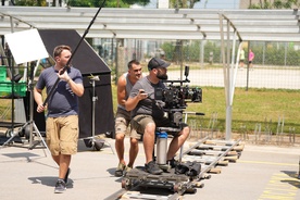 fotografija s snemanja Smrdljivc (2025)