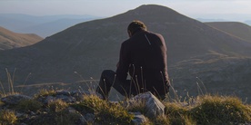 Still frame Gora se ne bo premaknila (2025)