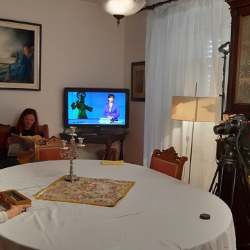 Ubald Trnkoczy on the set of Angelov dotik (2019).