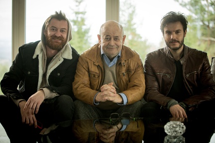 Francesco Borchi, Moamer Kasumović, Vlado Novak na snemanju filma Nekoč so bili ljudje (2021).