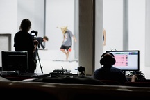 Kader iz filma Ožigosani (2025)