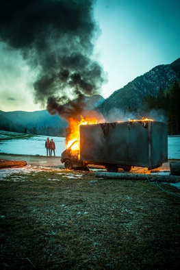 Still frame Nekoč so bili ljudje (2021)