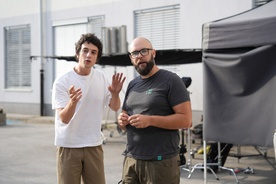 Filip Jembrih Jandras na snemanju filma Smrdljivc (2025).