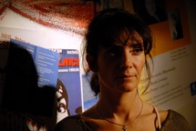 Kader iz filma Roki na steni (2008)