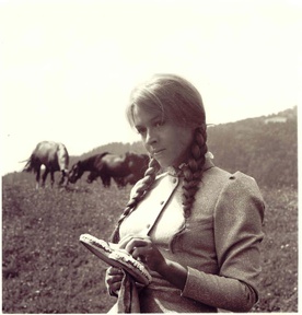 Milena Zupančič on the set of Cvetje v jeseni (1973).