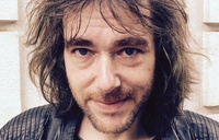 Umrl je scenarist, pisatelj in filmski režiser Blaž Kutin